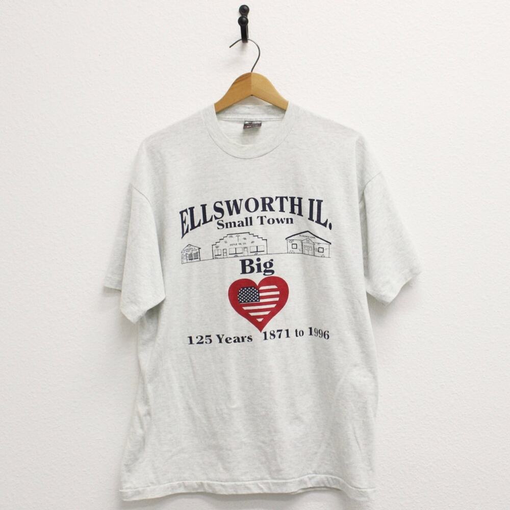 Vintage Ellsworth Illinois Small Town Big Heart T Shirt XL